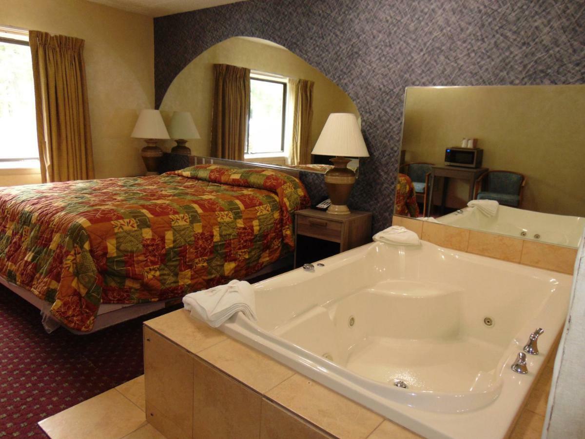 Motel La Mirage Monmouth Junction Esterno foto
